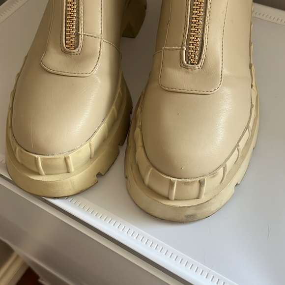 RAID Annya Chunky Ankle Boot in Ecru - Picture 5 of 8